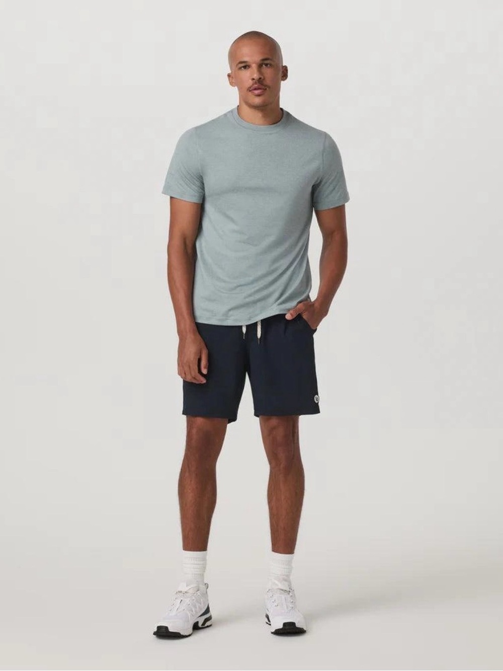 Vuori men's Ponto Performance
Shorts, Midnight Heather Large
